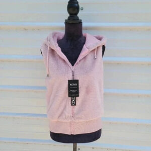 NWT $72 XOXO Vegan Fur Blush Pink Full Zip Vest Jacket Hooded Top Juniors sz L